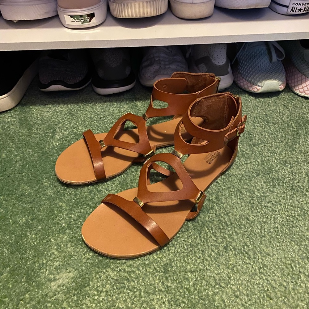 Target Mossimo Brown Sandals - Picture 2 of 4